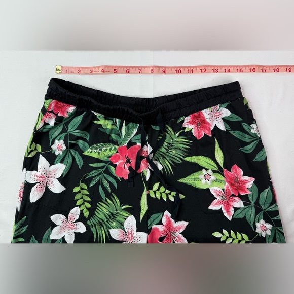 Cuddl Duds Tropical Pajama Set T Shirt Capri Pants Size Medium - Picture 9 of 10